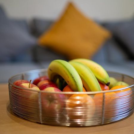 One Bedroom Flat In Bush Hill Park Энфилд Экстерьер фото